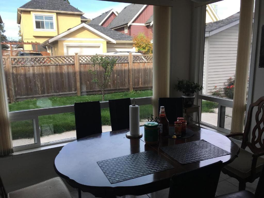 Xin Xin Homes Richmond Extérieur photo